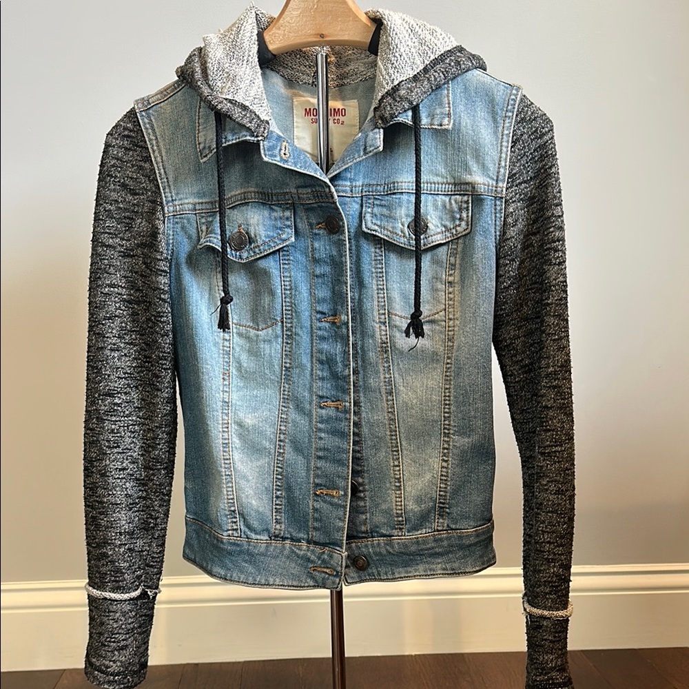 Mossimo Supply Co. Blue Jean Jacket with Gray Sleeves